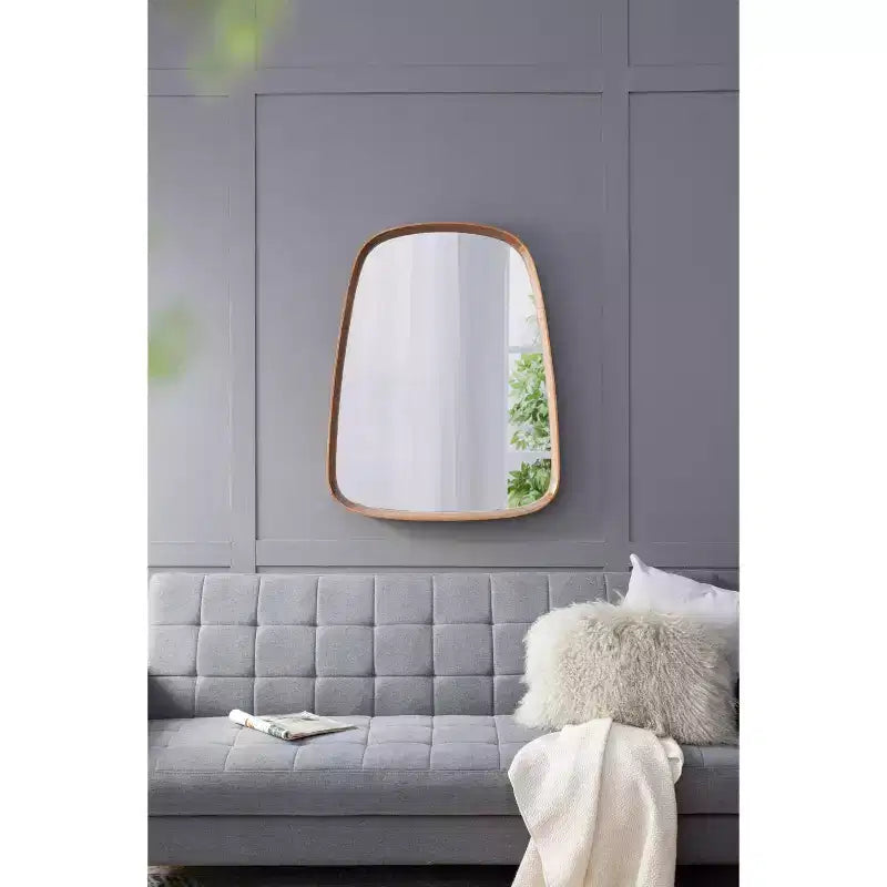 Specchio da parete triangolare irregolare 30 x 38 pollici con cornice in legno per bagno o camera da letto