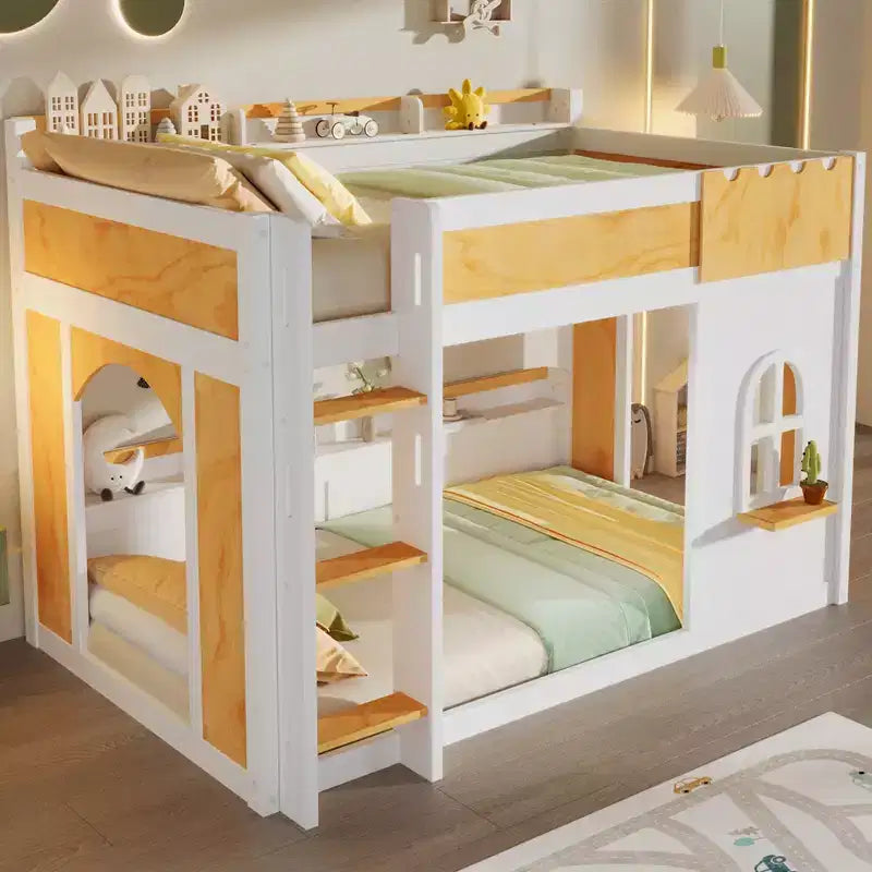 Letto a castello salvaspazio con mensole contenitore integrate e finestra decorativa, in legno di pino